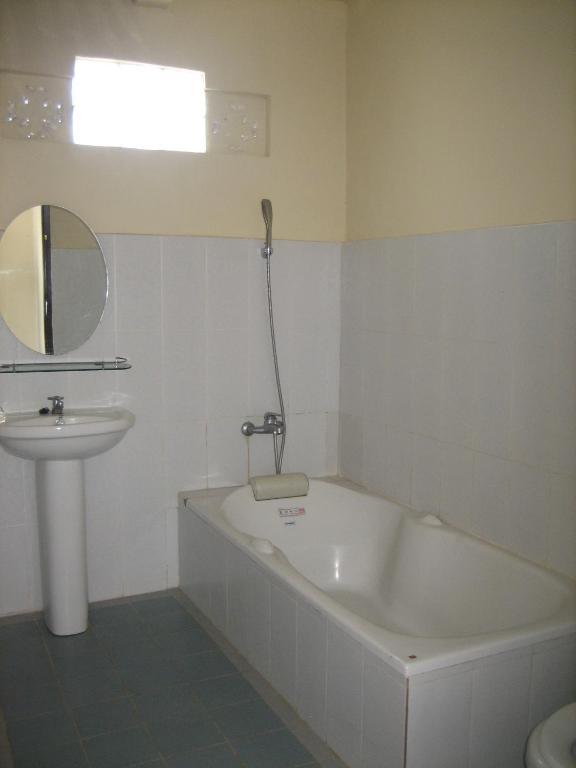 Lucky Paradise Bungalows On The Beach Amed  Room photo